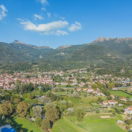 Apartment Gerry House-2 By Interhome Camaiore